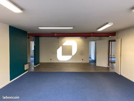 bureau 368 m²