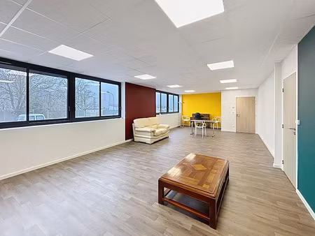 location locaux professionnels 60 m² à saint-florentin (89600)  500 €