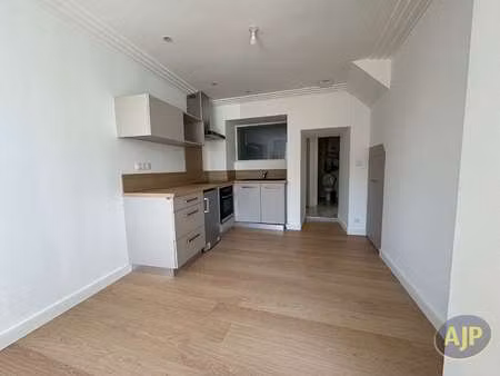 location appartement 2 pièces à vieillevigne (44116) : à louer 2 pièces / 30m² vieillevign