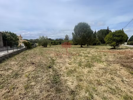 a vendre a gignac   un terrain constructible 500m2