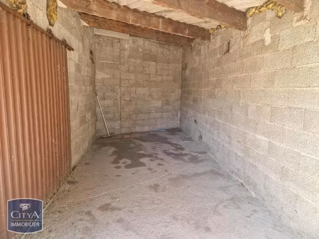 parking à louer 10 m² - fraisses (42) - 48€