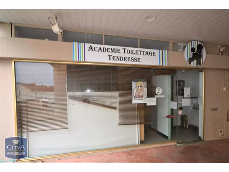 local commercial à vendre 60.9 m² - cholet (49) - 56 000€