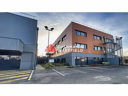 local d'activite a louer