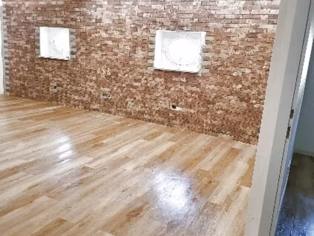 hyper centre beaurepaire t2 60m2 avec mezzanine