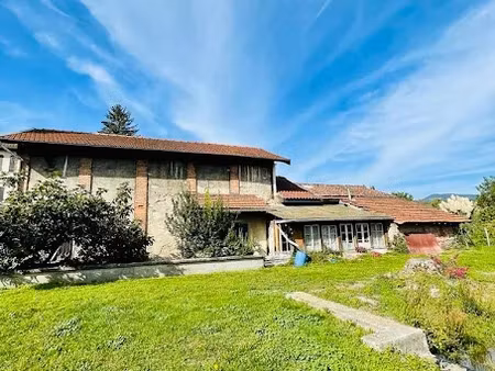 vente maison 5 pièces 250 m² à moirans (38430)  188 000 €