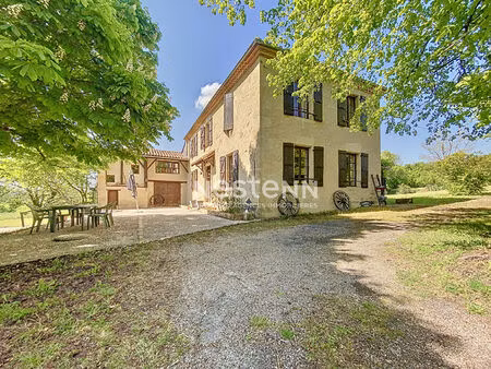 a vendre propriété de charme en pierre de 12 pièces  maison d'hôtes et gîtes de 430 m² hab
