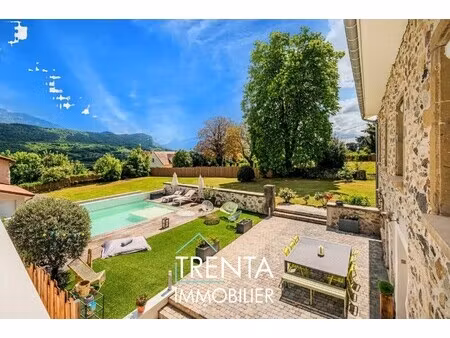 maison de luxe à vendre à saint-étienne-de-crossey