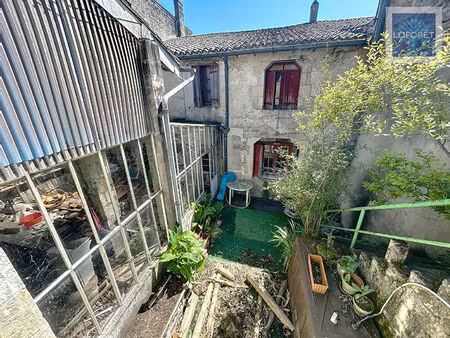 immeuble 9 pièces environ 250 m2