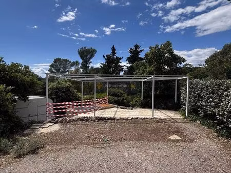 vente terrain 224 m2 à fréjus