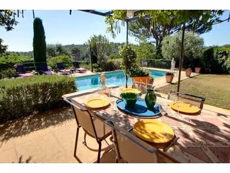 maison de quatre chambres avec piscine privé dans un domaine fermé avec piscine et vue - v