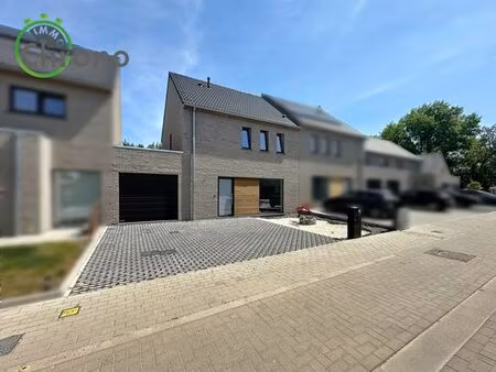 superbe maison construction 2023