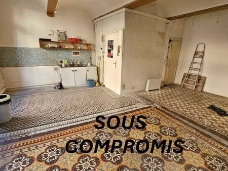 a vendre quartier figuerolles grand studio
