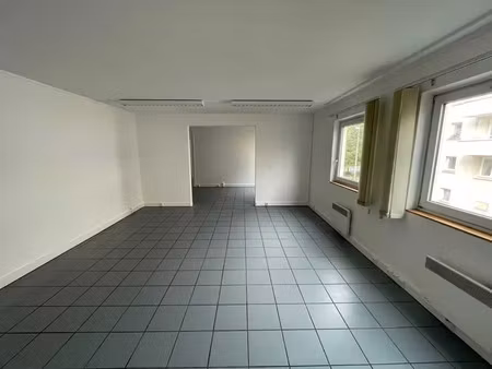 a vendre bureaux 122 m2 compiegne centre-ville