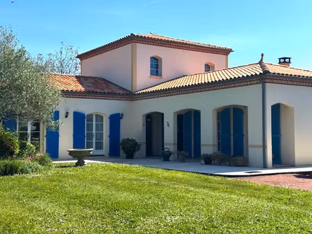 vente maison 7 pièces 203 m² à les gonds (17100)  479 000 €