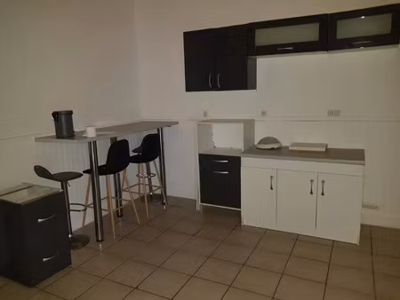 location appartement 3 pièces 77 m² à le creusot (71200)