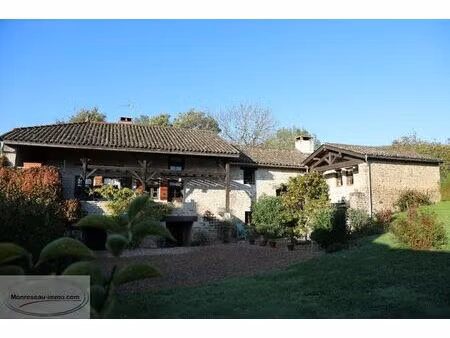vente maison 9 pièces 250 m² cluny (71250)