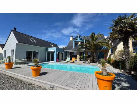 saint-pierre-quiberon - propriété avec piscine et aperçu mer située à 100 mètres des plage