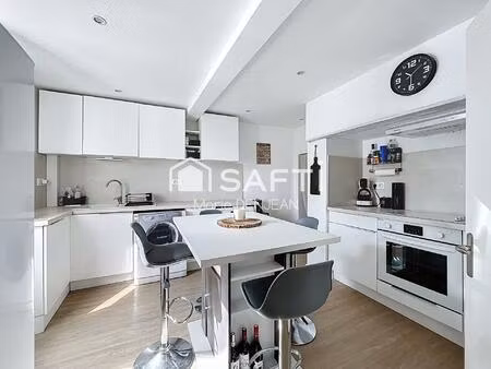 maison de ville - 5 pièces  magnifiée par son jardin