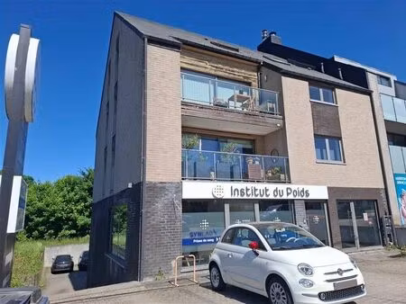 rez-de-chaussée commercial