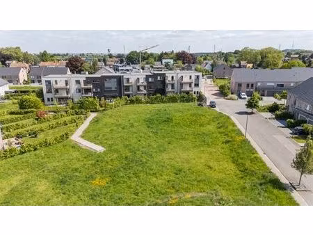 terrain de 265 m² « libre de constructeur » à vendre à liers