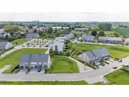 terrain de 340 m² « libre de constructeur » à vendre à liers