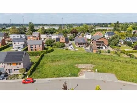 terrain de 537 m² « libre de constructeur » à vendre à liers