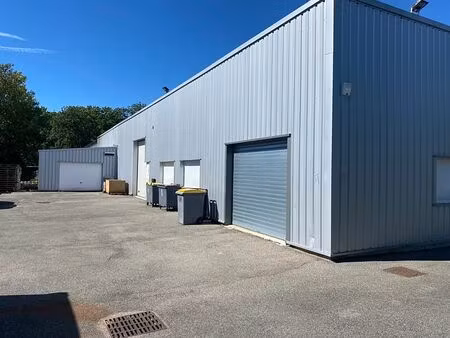location local d'activités vulaines sur seine 550 m²
