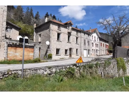 vente maison 12 pièces 119 m² à saint-julien-boutières (07310)  60 000 €