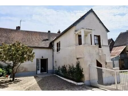 vente maison 7 pièces 153 m2 à montoire-sur-le-loir