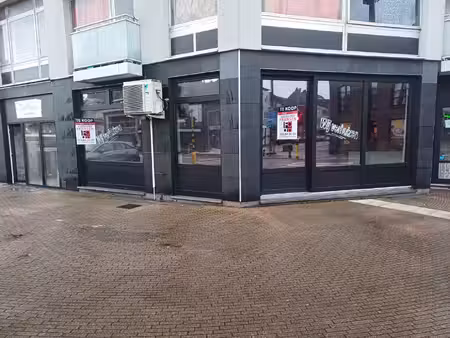commercieel te koop in pelt