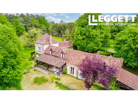 achat maison 8 pièces 257m² queyssac 24140