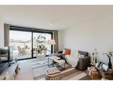 assistentie-appartement in residentie ten ede te wetteren met ondergrondse autostaanplaats