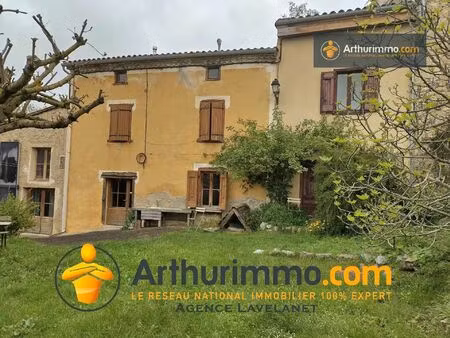 vente maison 8 pièces 260 m2 à quirbajou