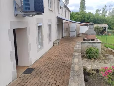 vente maison 6 pièces 115 m² à les châtelliers-châteaumur (85700)  164 000 €