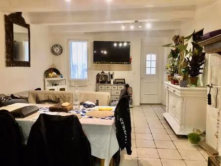 grande maison avec 7 pièces à aspiran