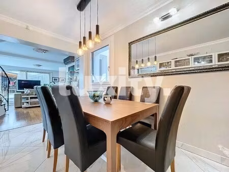 villa de luxe à vendre à grilly