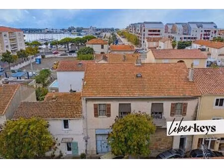 opportunite investisseur - bâtisse à réhabiliter   avec vue partielle sur le port  dans un