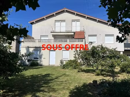 a saisir  maison proche du bourg à villars