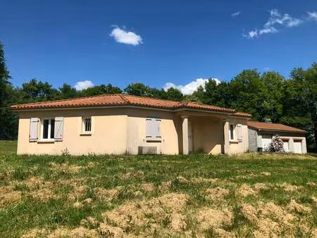 vente maison 4 pièces 110 m² nantheuil (24800)
