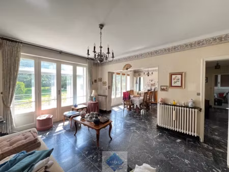 vente maison 8 pièces 185 m² à abbeville (80100)  270 400 €