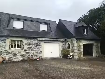 maison en pierre de 6 pièces principales