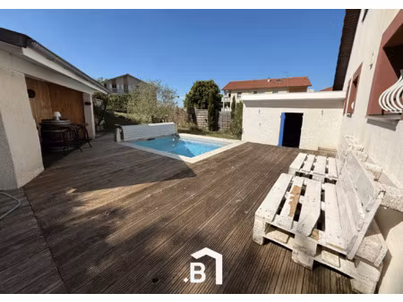 maison 110 m2 avec piscine a domarin