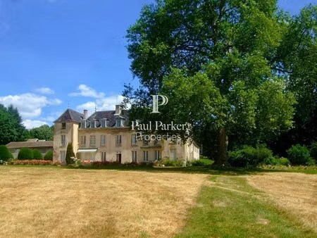 château à vendre à cluny