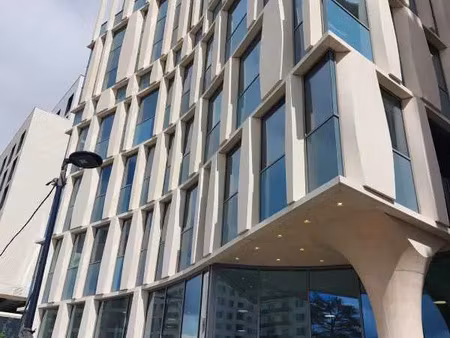 a louer - bureaux 3 709 m² divisibles des 88 m² - bordeaux belvedere