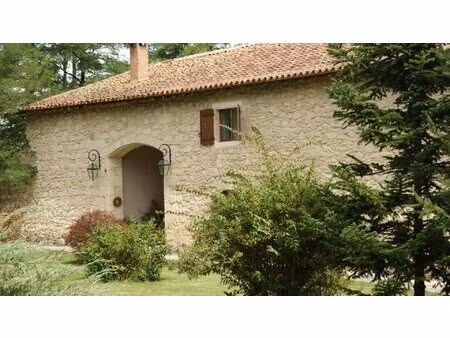 gers - belle maison de campagne avec piscine