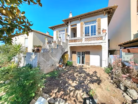 vente villa 7 pièces 124 m² à saint-raphael (83700)  490 000 €