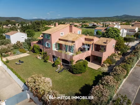 vente maison 8 pièces 251 m² à ceyras (34800)  548 000 €