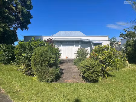 vente maison 5 pièces 185 m² à saint andre (97440)  743 900 €