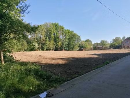 pietrebais dernier terrain pour villa 4 façades