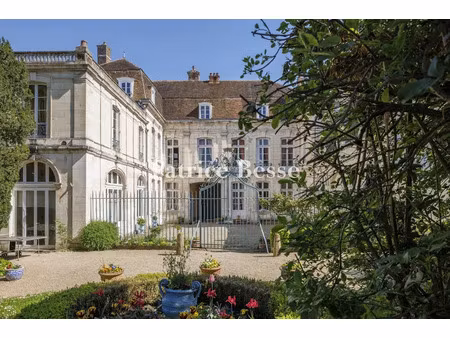 vente maison 20 pièces 1150 m² à auxerre (89000)  990 000 €